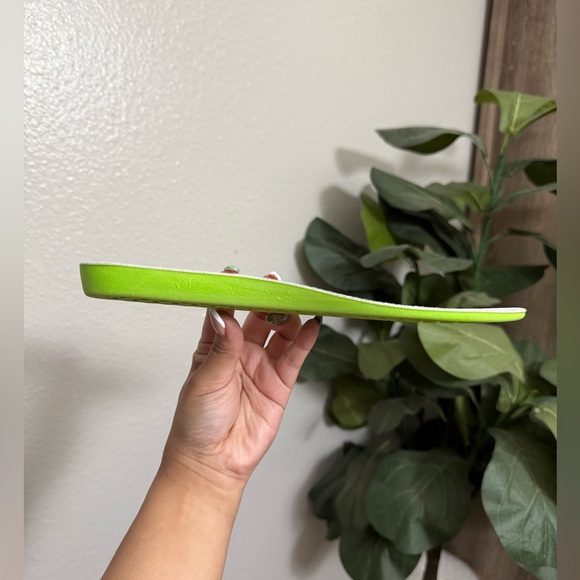 Rothy’s The City Slip On Sneaker - Picture 10 of 14